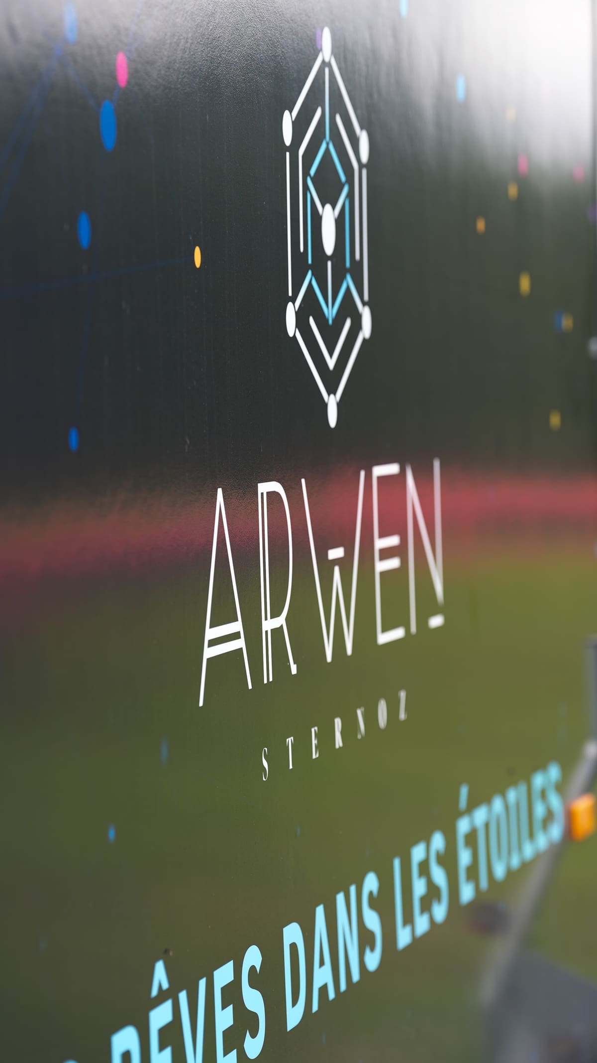 « Rêves dans les étoiles » — kakémono Arwen Sternoz sur site