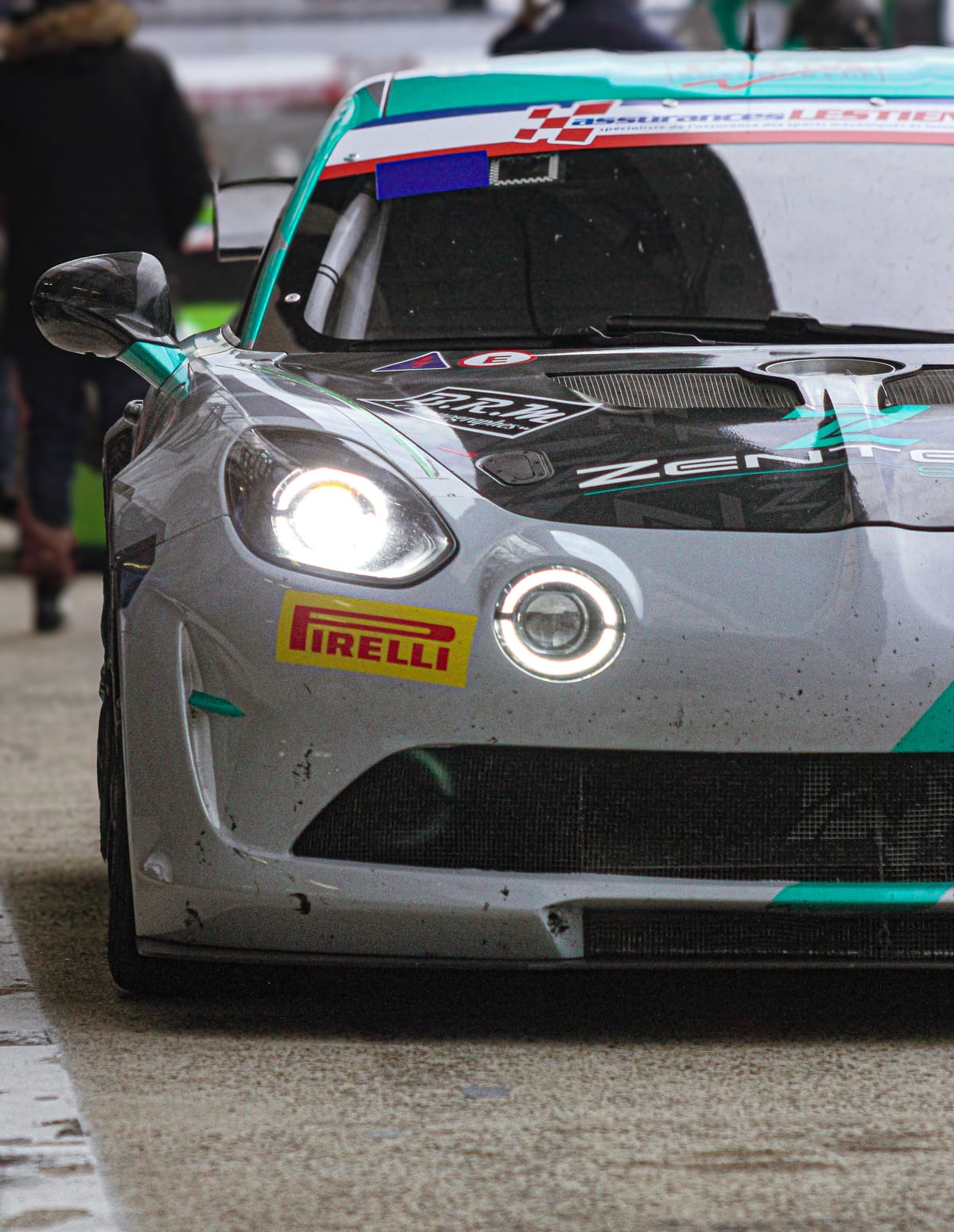 Alpine A110 Cup — pit lane